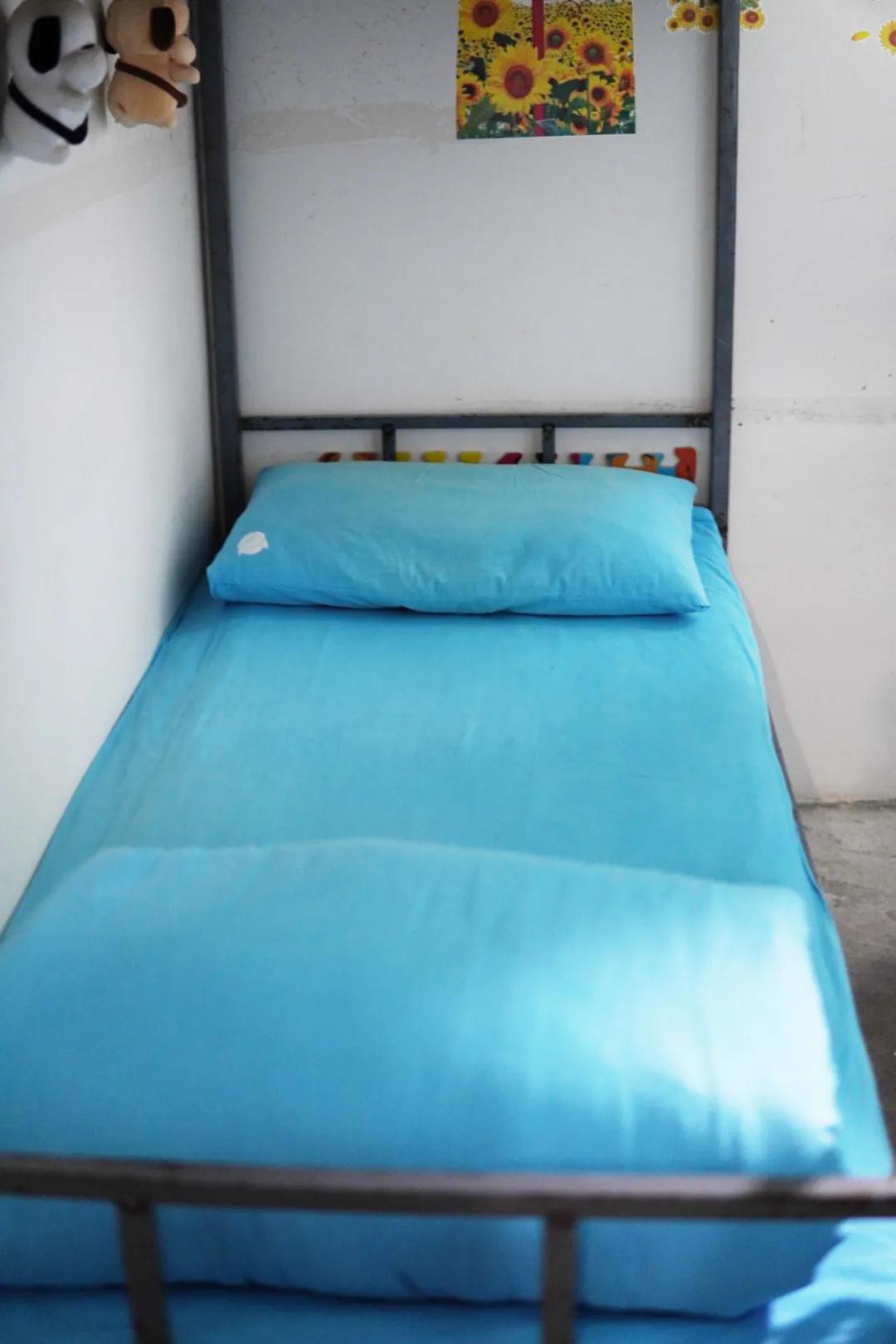 重慶雅福團(tuán)餐食堂承包公司美麗宿舍活動(dòng)