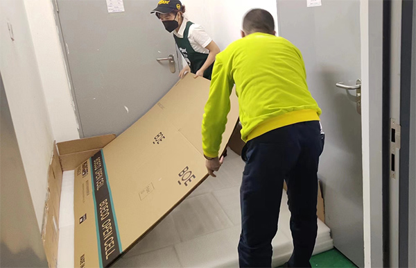 共克時艱，暖心互助