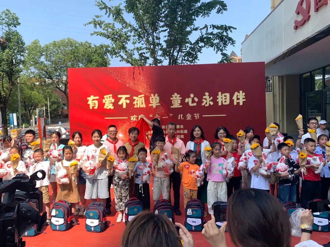 1718086749226097.jpg 002.jpg